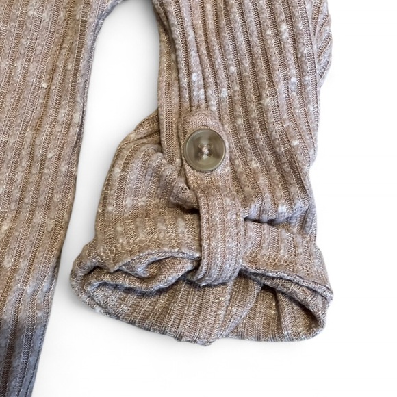 Button-Up Lightweight Sweater NoBo Roll Sleeve Brown - Picture 2 of 4